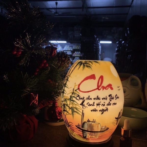 Đèn bát tràng trứng - Công cha